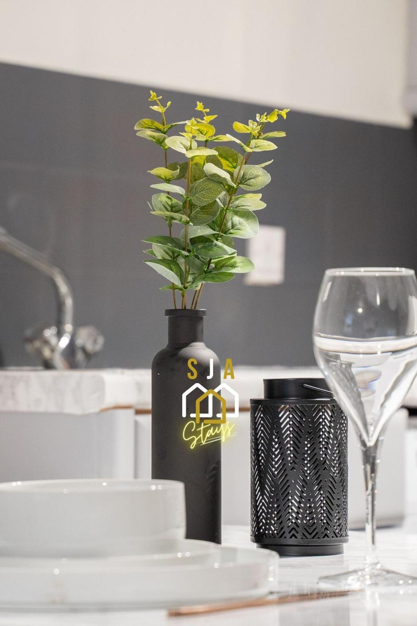Panacotta House - Sja Stays - Modern 1 Bed Apartment أبردين المظهر الخارجي الصورة
